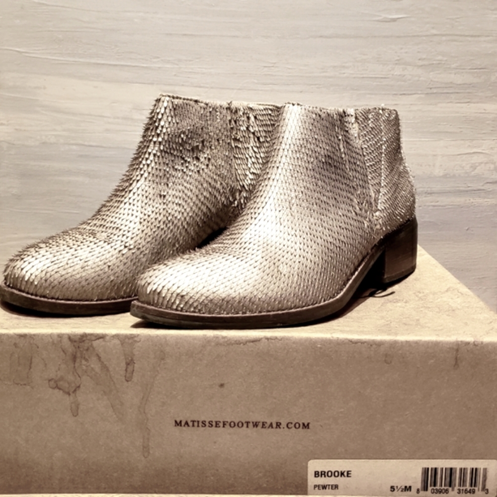 Matisse Brooke Pewter Ankle Boots